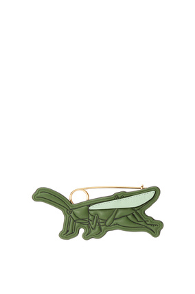 LOEWE Grasshopper pin charm in calfskin and metal Green Aloe plp_rd