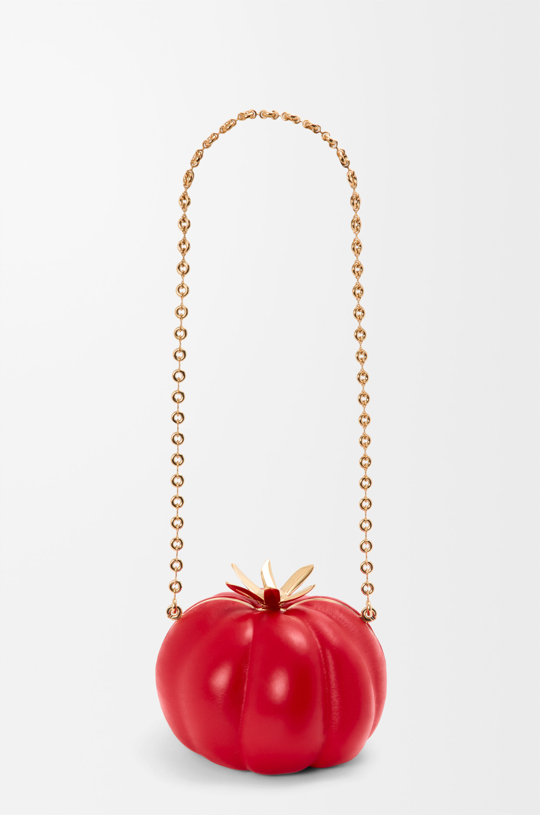 品格漂う*LOEWE*ナッパラムスキンのトマトクラッチ トマト クラッチ（ナパラム） レッド - LOEWE