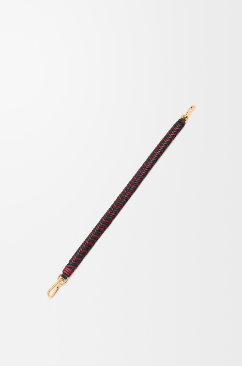 LOEWE Bandolera corta Arrow en piel de ternera Negro/Multicolor