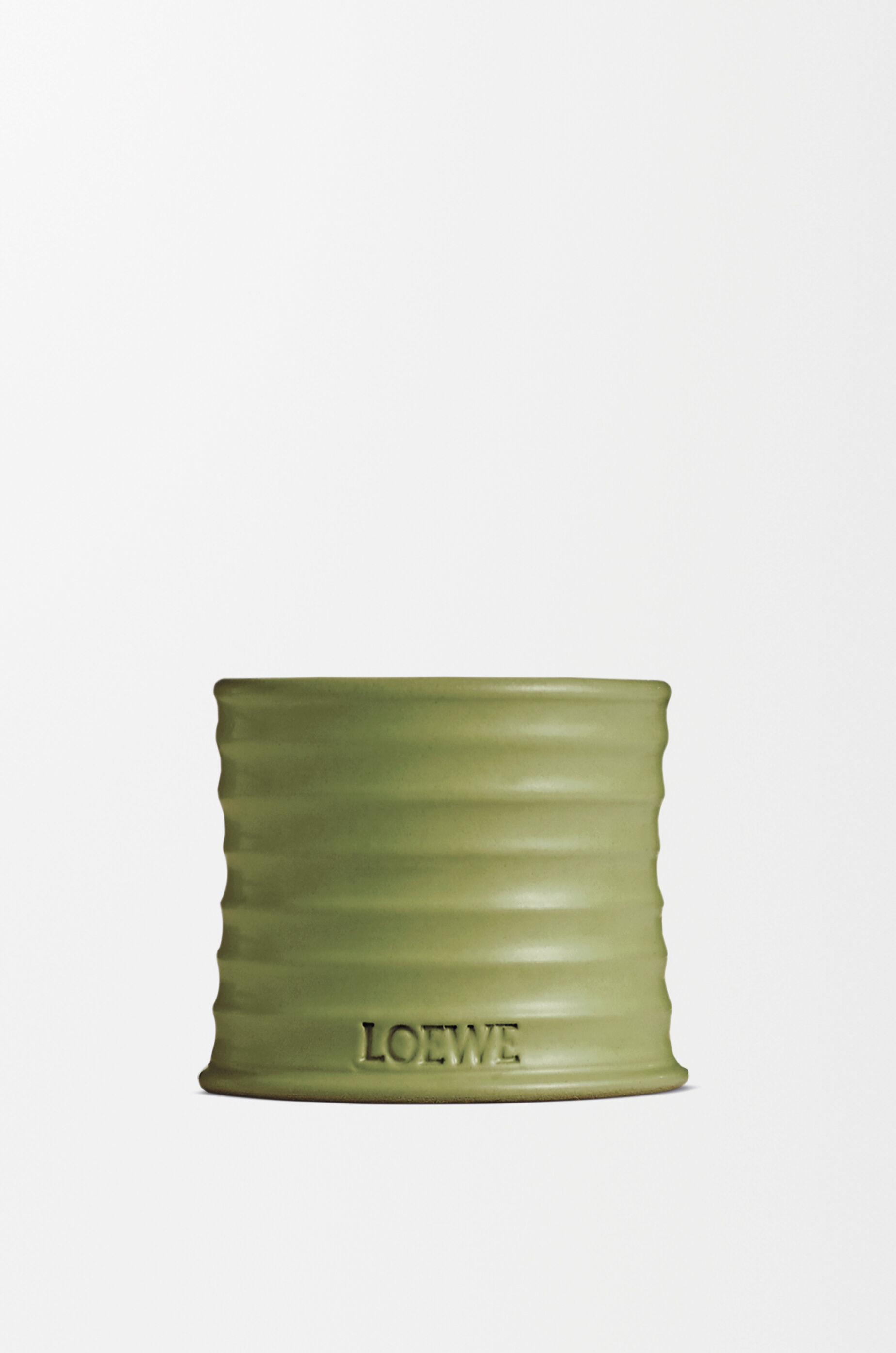 LOEWE キャンドル　LUSCIOUS PEA LOEWE Small Luscious Pea Candle - Proluca Interiors
