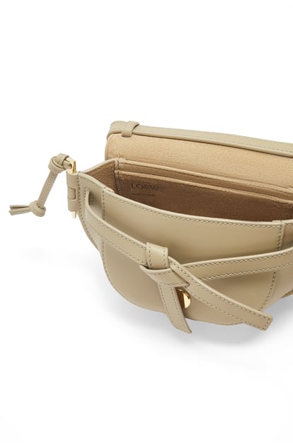LOEWE Mini Gate Dual bag in soft calfskin and jacquard 黏土綠 plp_rd