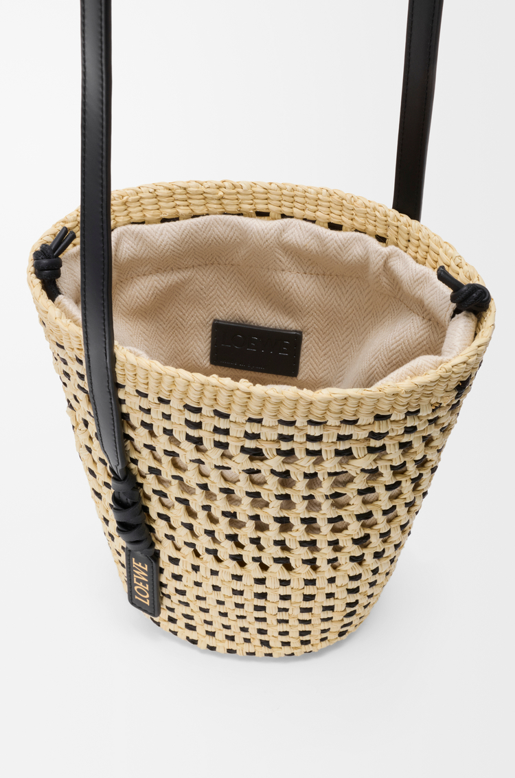 LOEWE Braid pocket in iraca palm and calfskin 自然色/黑色