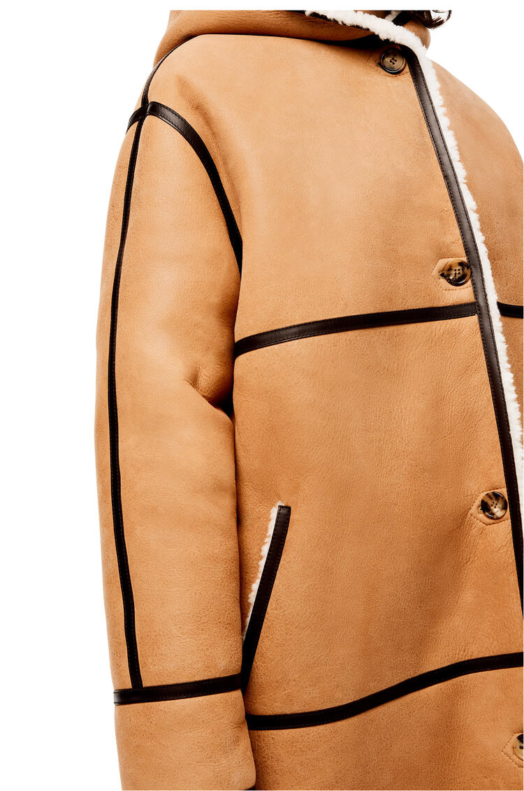 LOEWE Hooded coat in shearling Beige/Dark Brown