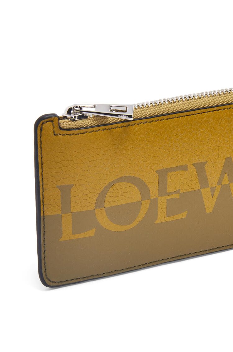 LOEWE 牛皮革标志性硬币卡包 Ochre/Olive