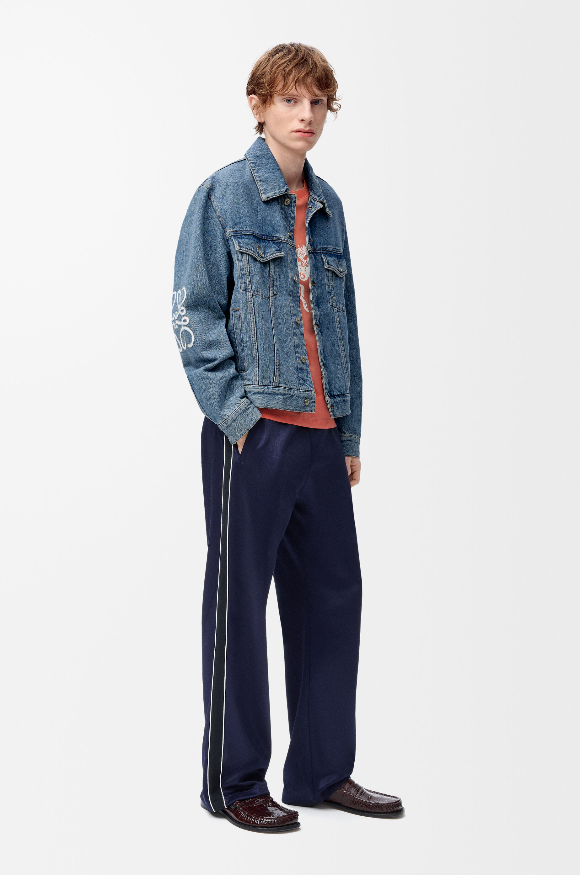 希少 LOEWE レザーポケットデニム BLACK 希少 LOEWE レザーポケットデニム