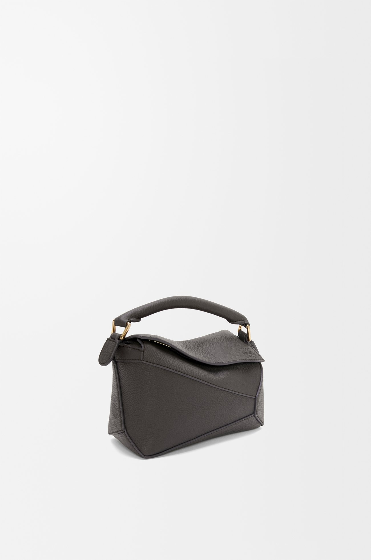 LOEWE Bolso Puzzle mini en piel de ternera Gris Oscuro