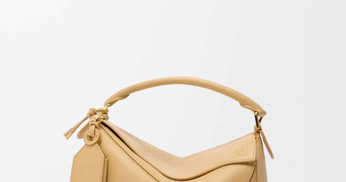 ロエベ キャンバス×レザー ショルダー バッグ 編み込みベルト 斜めがけ  