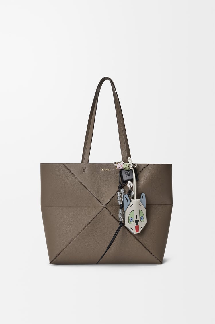 LOEWE Dado Anagram Bombé Pera Claro