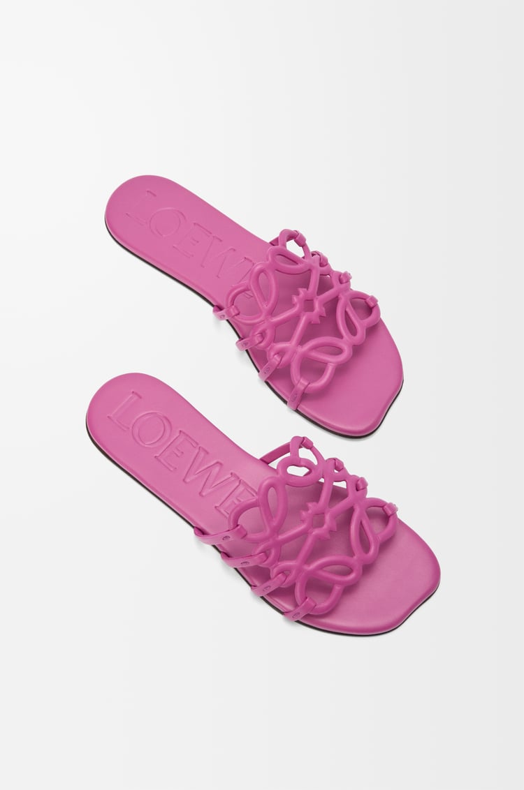 LOEWE Petal Anagram slide in soft calfskin Fuchsia