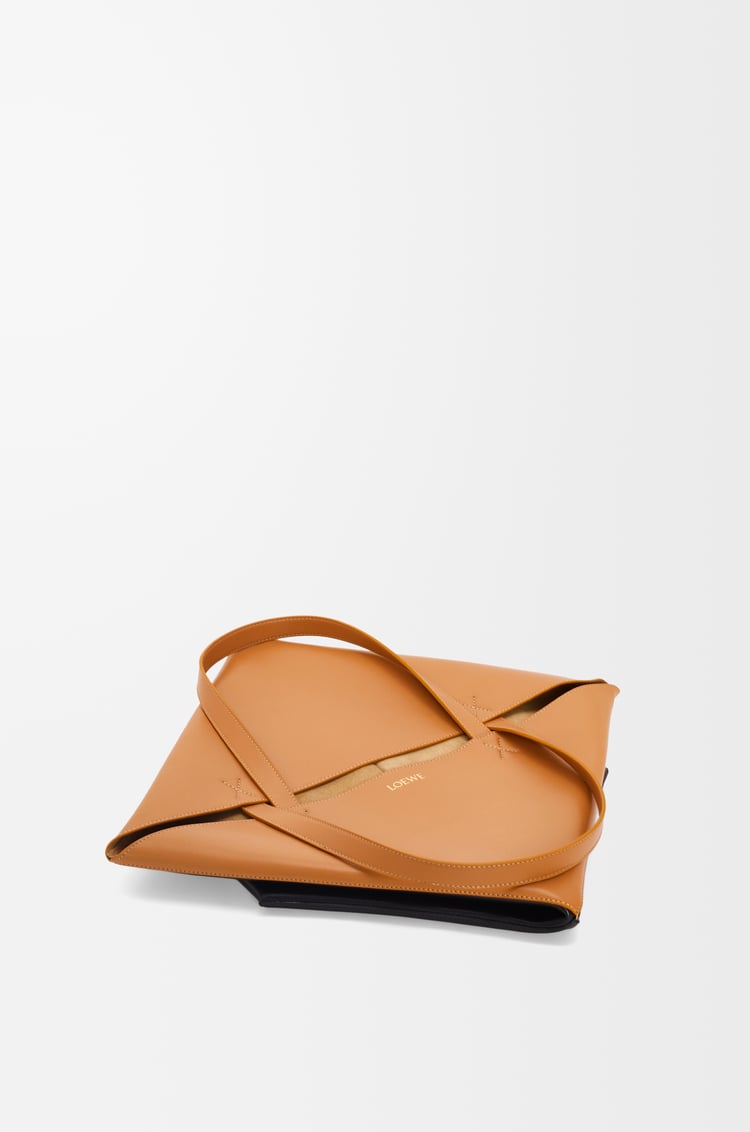 LOEWE XL Puzzle Fold Tote in shiny calfskin Black/Warm Desert