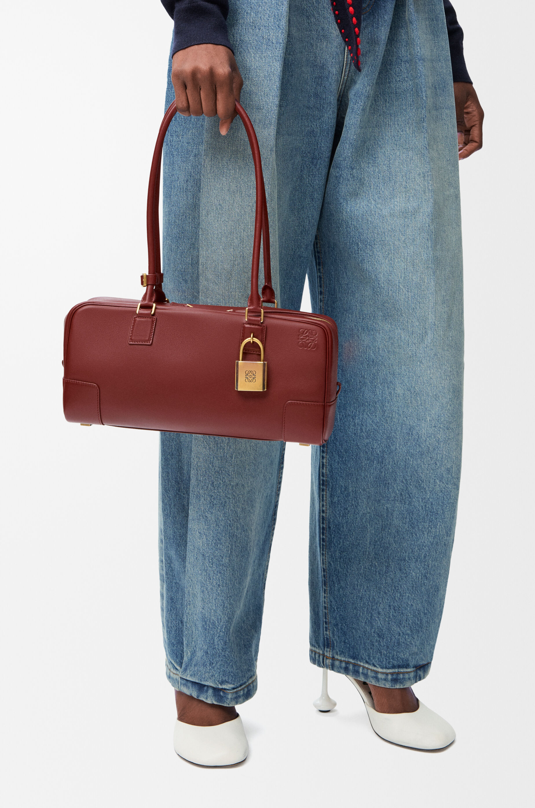 Amazona 31 cropped bag in shiny calfskin Brown - LOEWE USA