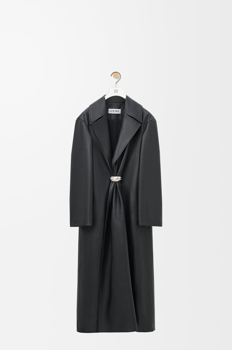 LOEWE Abrigo plisado en piel napa de cordero Negro