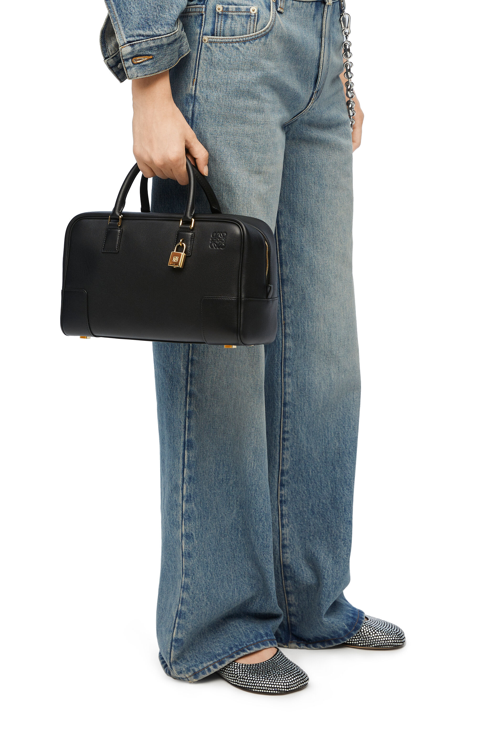 Loewe amazona clearance