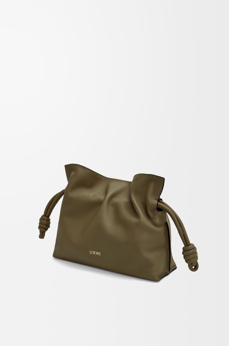 LOEWE 미니 플라멩코 클러치 - 나파 카프스킨 다크 카키 그린