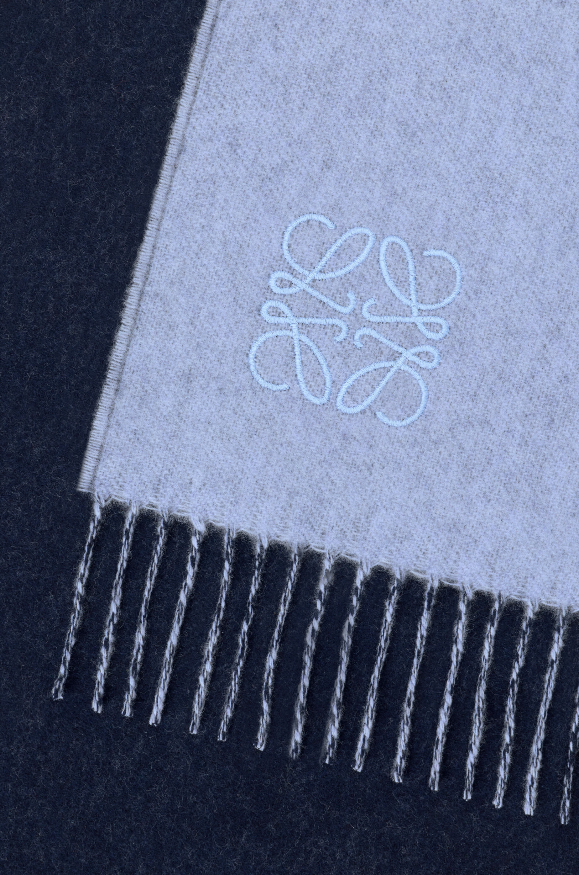 バイカラー スカーフ（ウール&カシミヤ） ブルー - LOEWE Japan