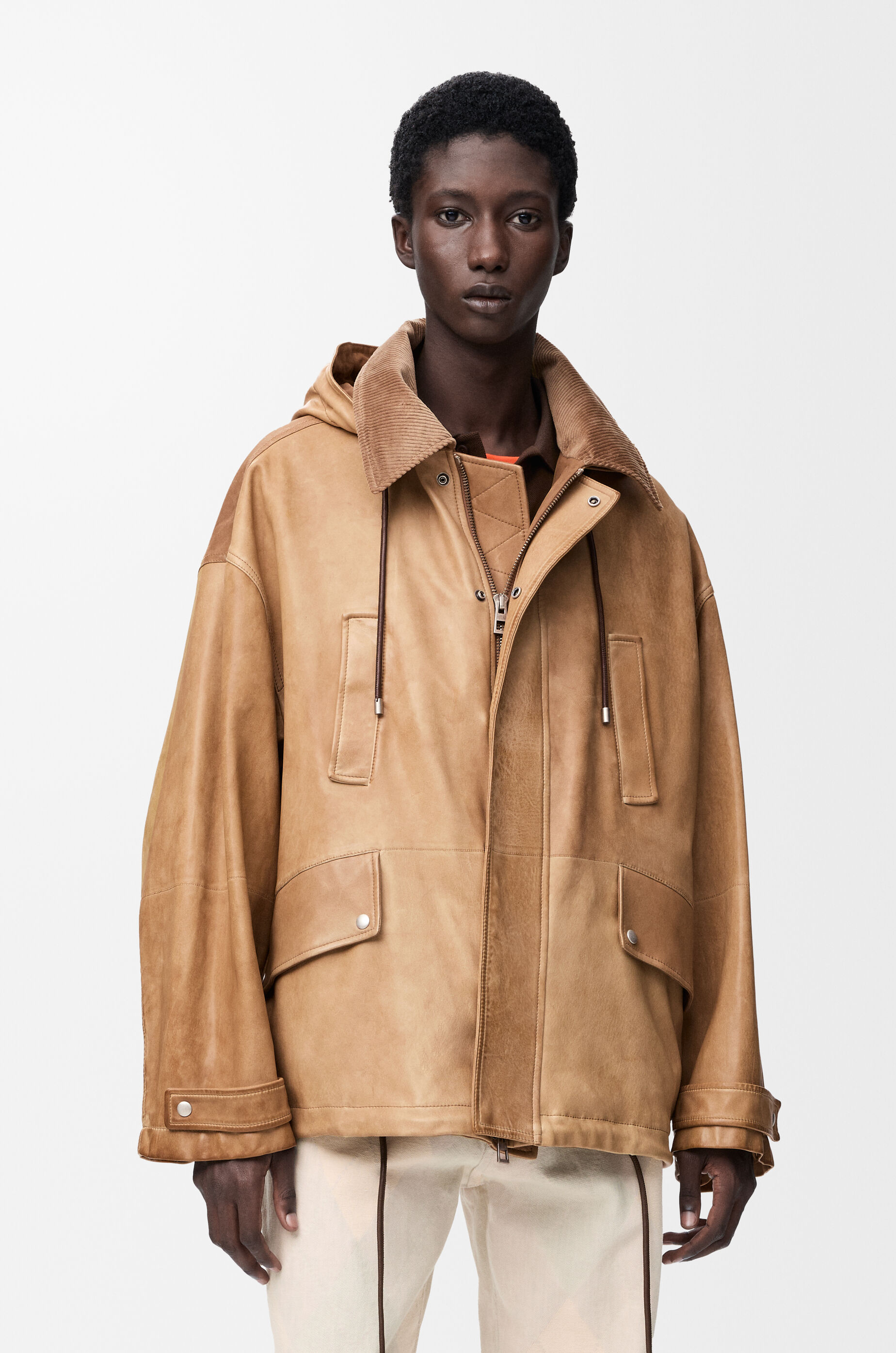 ショート パーカー（ナパラム&コットン） ベージュ - LOEWE Japan