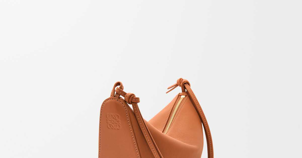 Mini Hammock hobo in classic calfskin Brown LOEWE