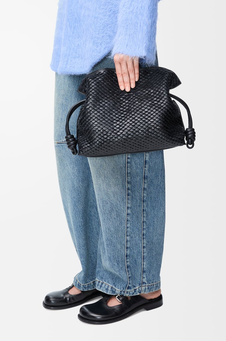 LOEWE 中号柔软纳帕羊皮革 Flamenco 手拿包 Dark Ink