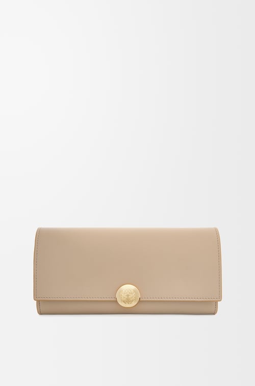 LOEWE Cartera continental Pebble en piel napa de ternera Arena plp_rd