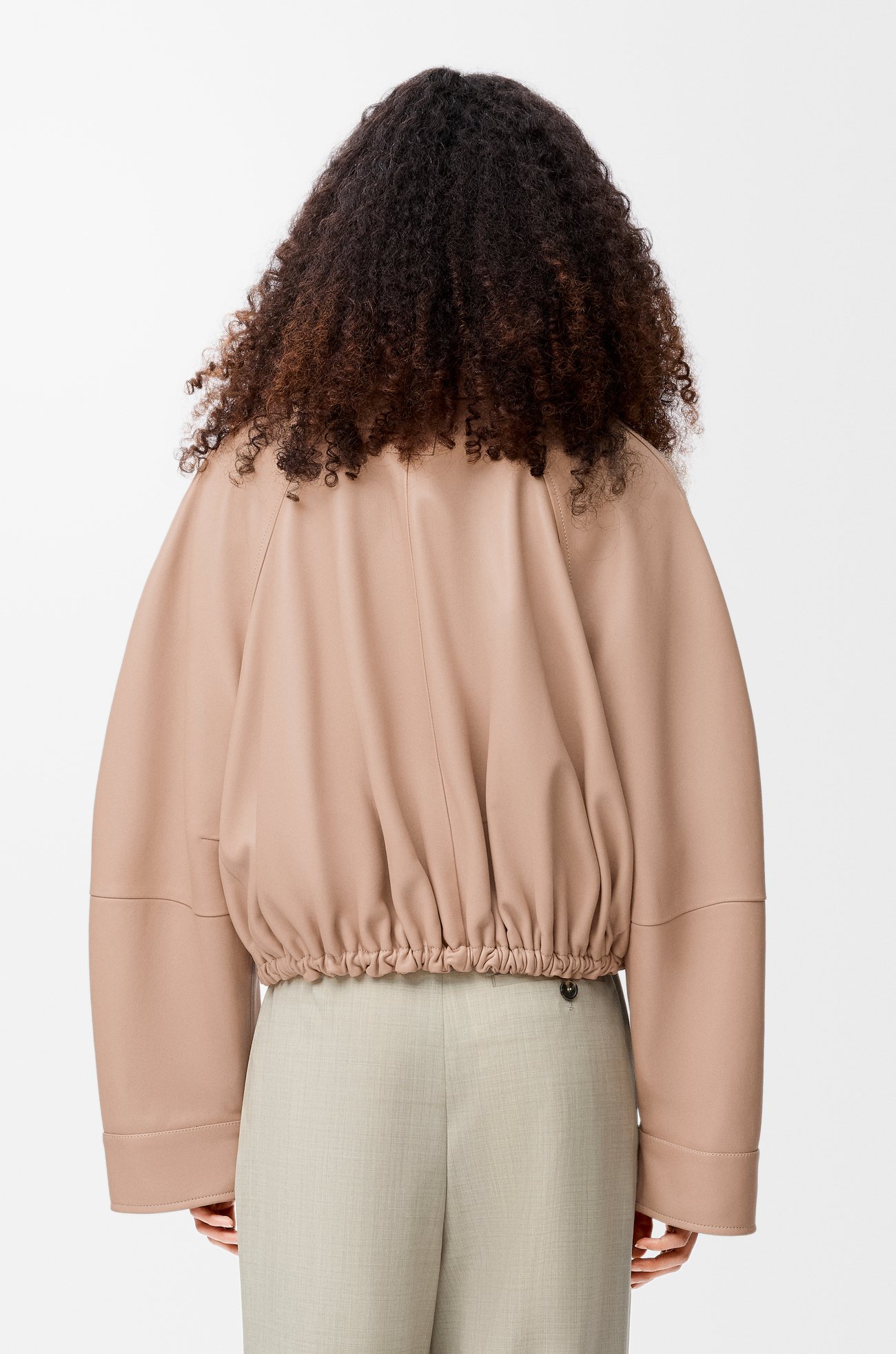 LOEWE Chaqueta globo en piel napa de cordero Beige