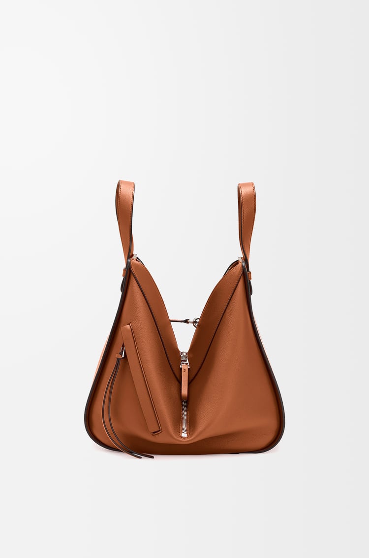 LOEWE Small Hammock bag in classic calfskin Tan
