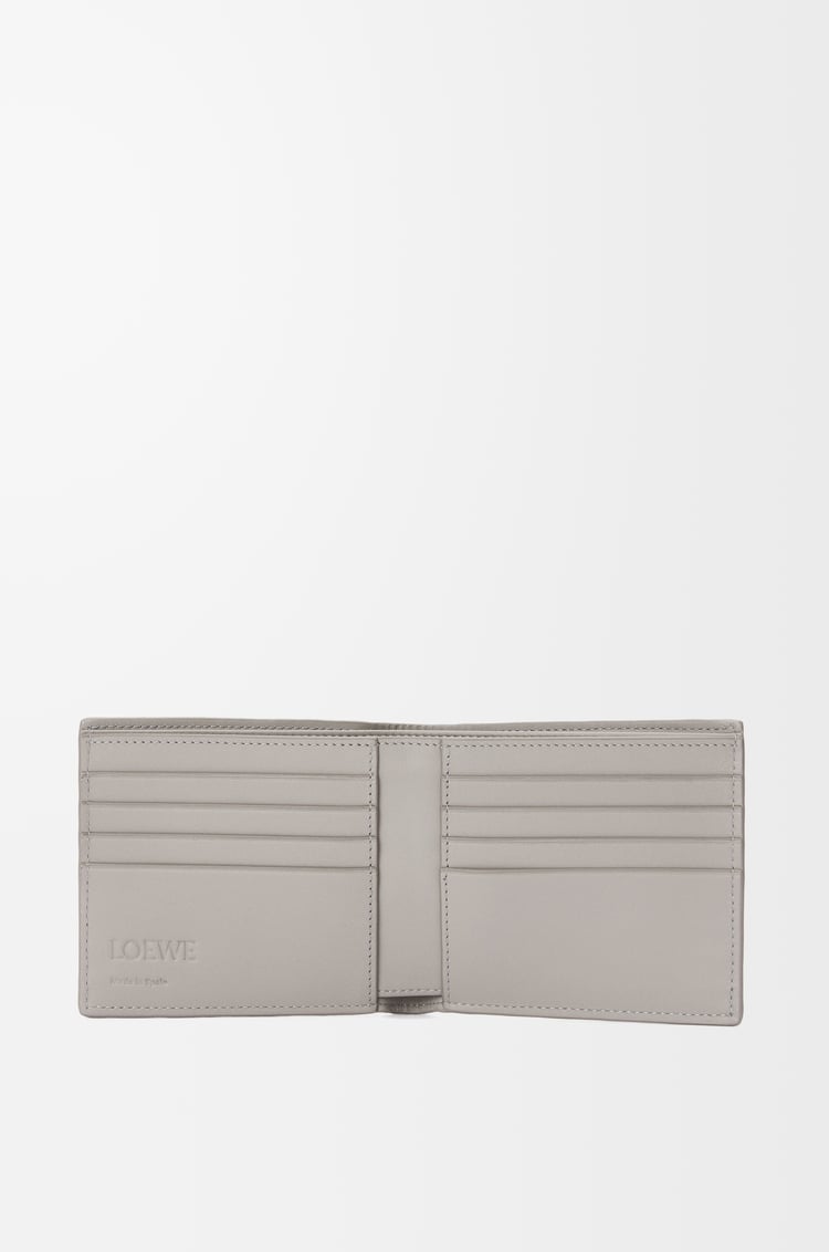 LOEWE 纹理感经典牛皮革双折钱包 银灰色