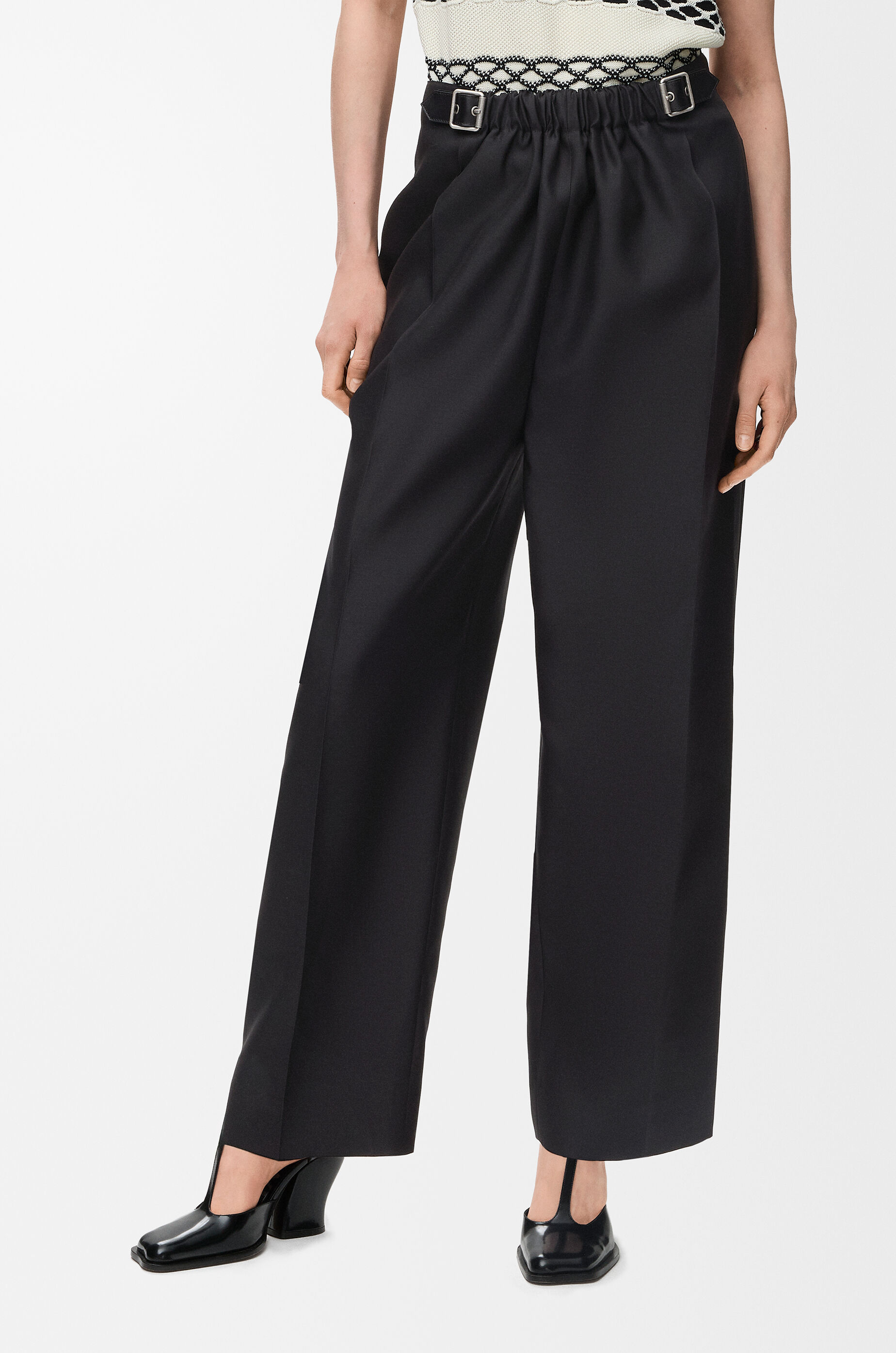 Belted trousers in wool and silk Black - LOEWE