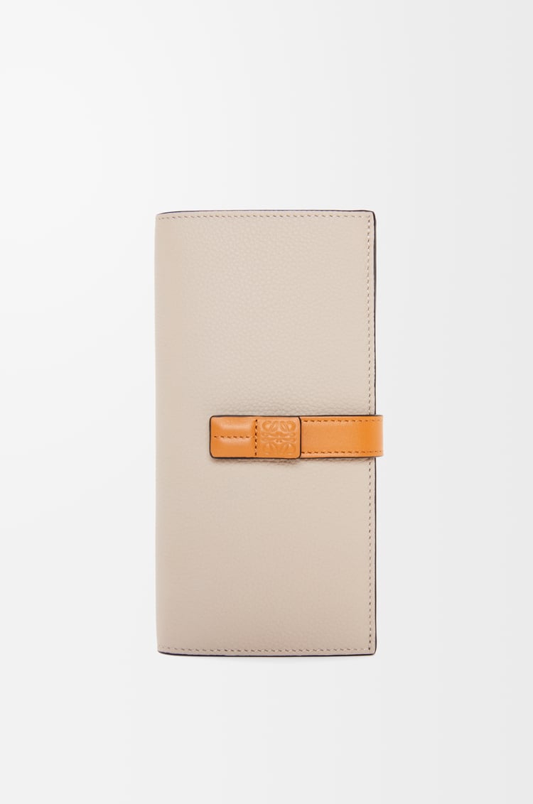 LOEWE Large vertical wallet in grained calfskin Light Oat/Honey