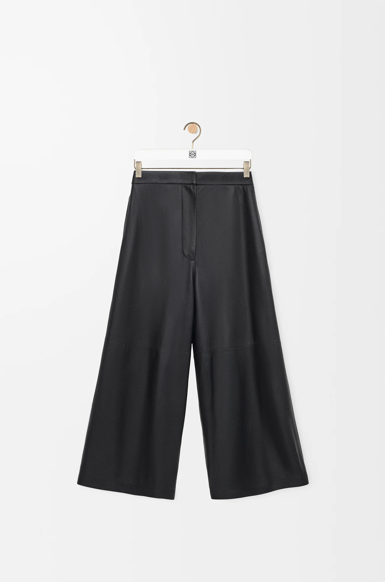 LOEWE Cropped trousers in nappa lambskin Black