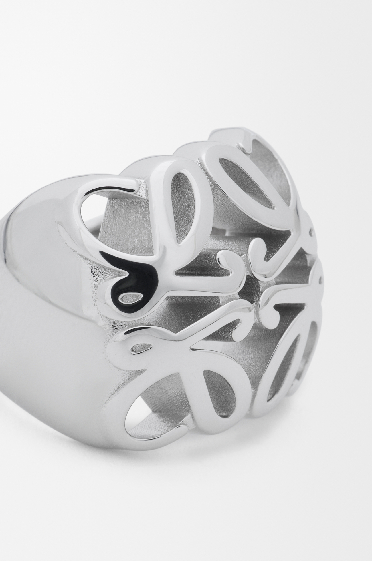 LOEWE 純銀 Anagram Bombé 印章戒指 銀色