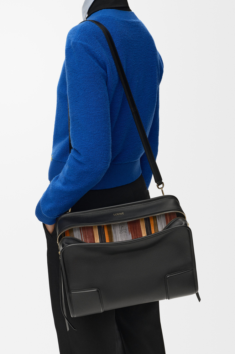 LOEWE Grand sac Skived Amazona 180 en cuir de veau souple Multicolore/Noir