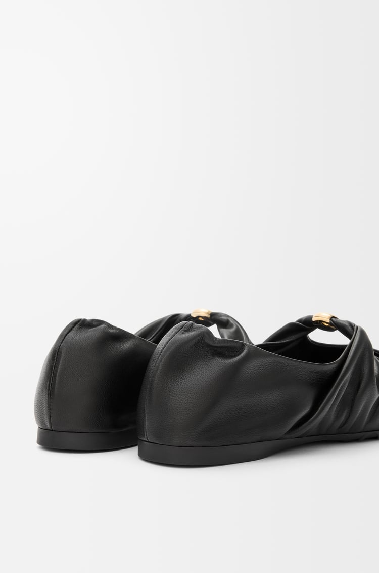 LOEWE Pebble Soft ballerina in nappa lambskin 黑色