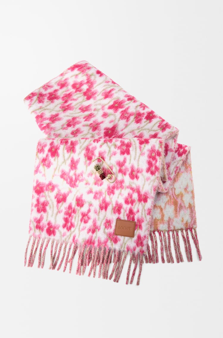LOEWE Scarf in wool and alpaca blend Pink/Multicolor