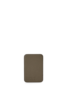 LOEWE Puzzle magnet cardholder in classic calfskin Autumn Green/Avocado Green plp_rd