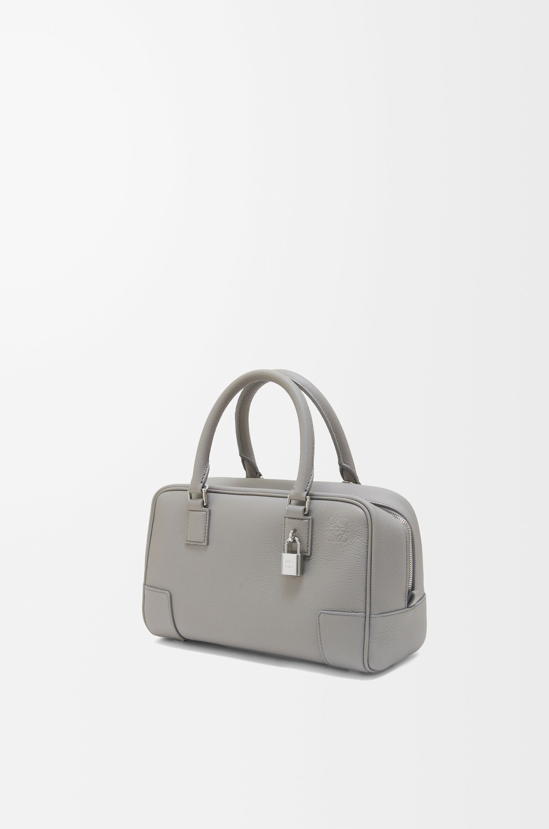 即発可能 LOEWE アマソナ23 バッグ ソフトグレインカーフ サンド 11110756_6.jfif.jpg