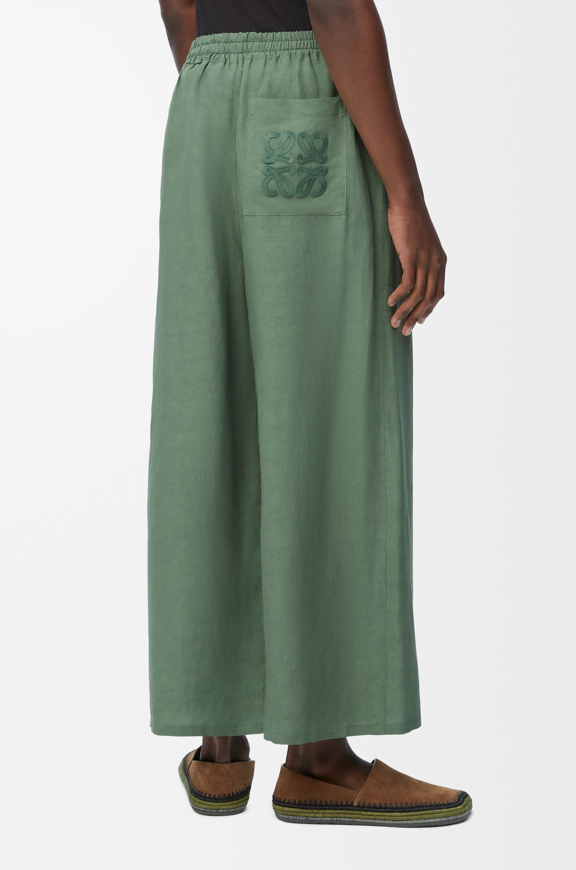 Cropped trousers in viscose and linen Green - LOEWE