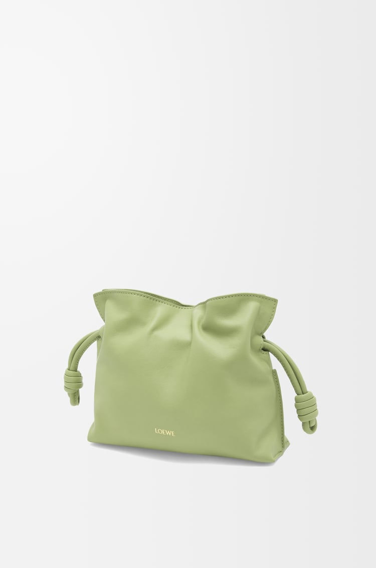 LOEWE フラメンコクラッチ ミニ（ナパカーフ） ライトペアー