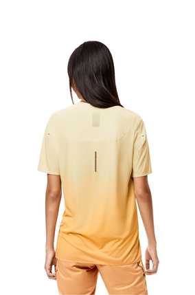 LOEWE 퍼포먼스 티셔츠 Gradient Orange