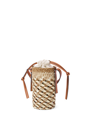 LOEWE Cylinder Pocket in iraca palm and calfskin Natural/Tan plp_rd