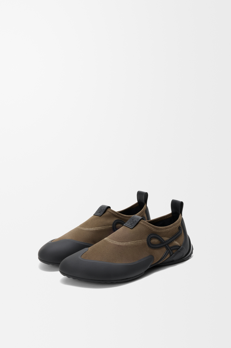 LOEWE 弹力绒面革和 TPU Grip Aqua 男士运动鞋 棕绿色/黑色