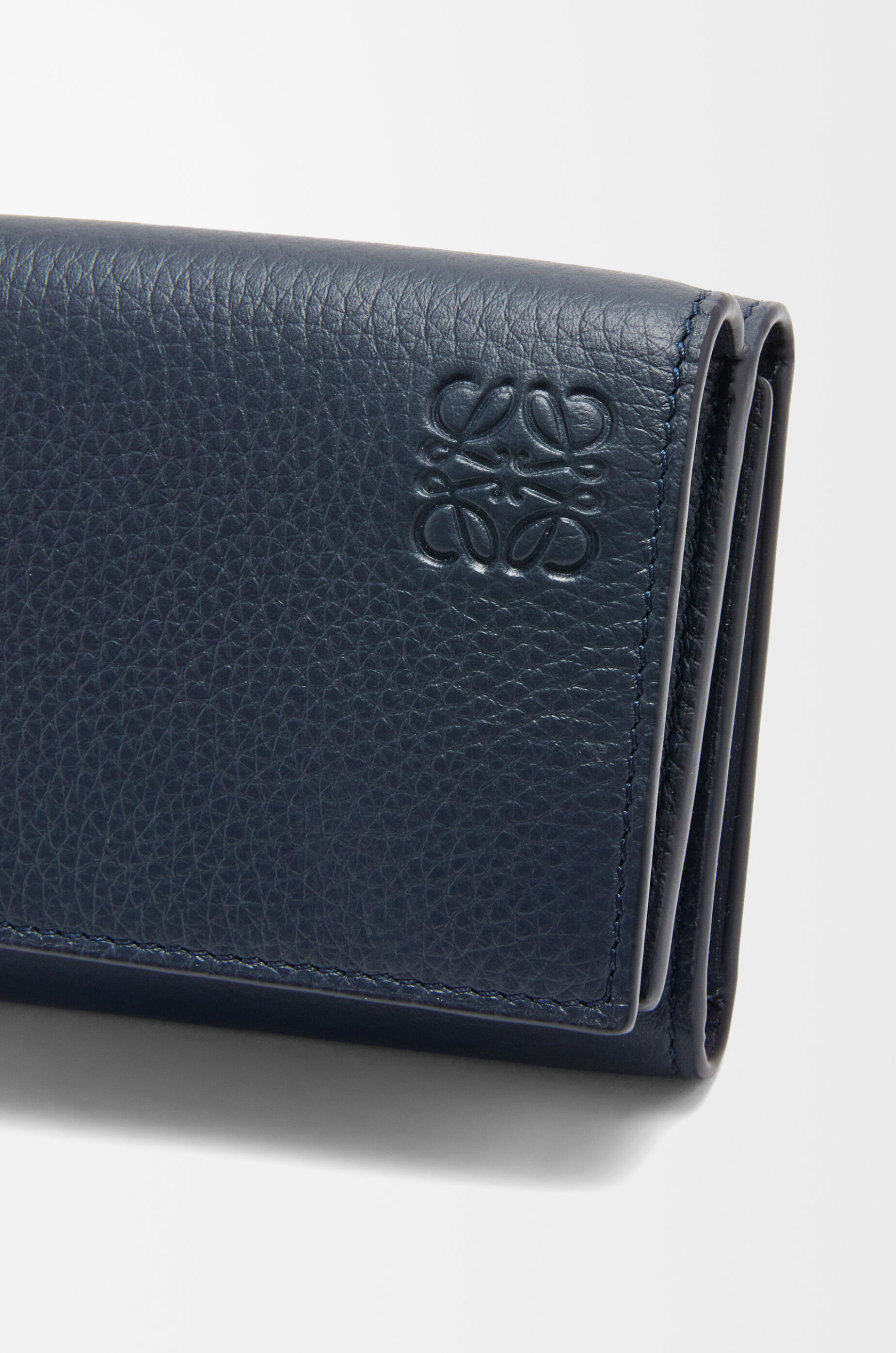 トライフォールド ウォレット（ソフトグレインカーフ） ブルー - LOEWE