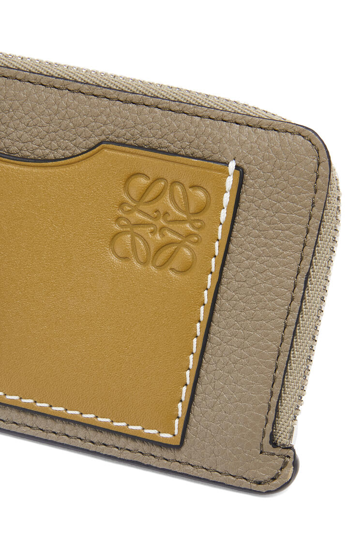 LOEWE Coin cardholder in soft grained calfskin Laurel Green/Ochre