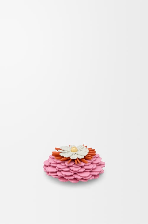 LOEWE Flower pin in calfskin Cotton Candy 