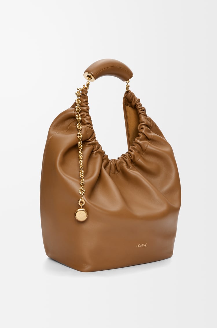 LOEWE Medium Squeeze bag in mellow nappa lambskin Oak