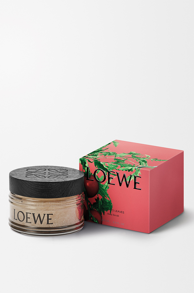 LOEWE トマトリーフ ボディスクラブ 200 ml レッド
