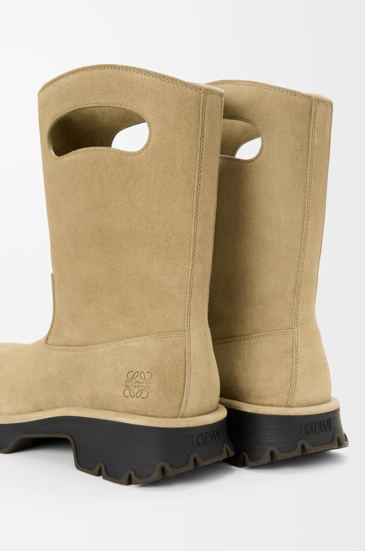 LOEWE Bobby boot in waxed split calfskin Sahara