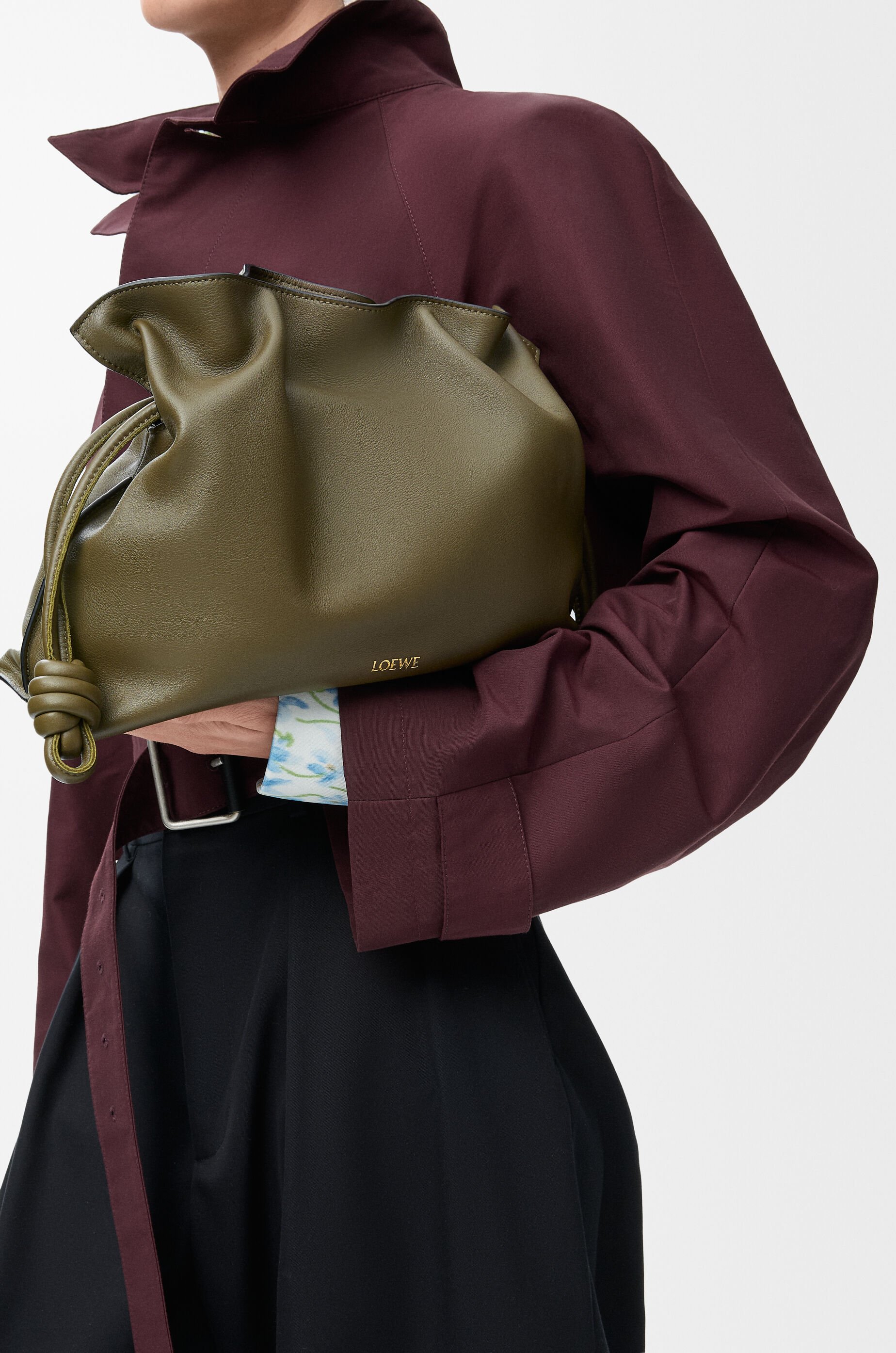 LOEWE☆フラメンコパース Dark Kaki Green フラメンコパース ラージ（ディア） グリーン - LOEWE