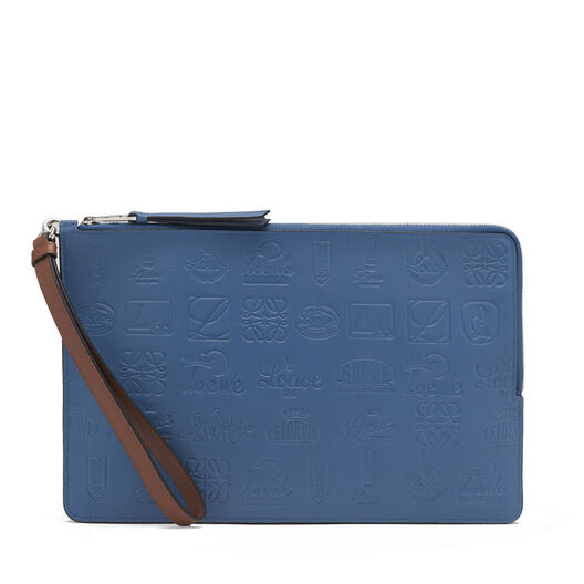 LOEWE シグネチャーダブルフラットポーチデューク デュークブルー/コニャック LOEWE シグネチャーダブルフラットポーチデューク デュークブルー/コニャック all