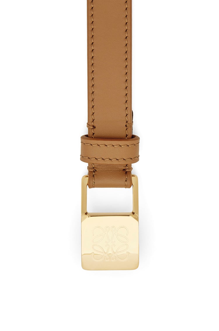 LOEWE Amazona padlock belt in smooth calfskin Oak/Gold