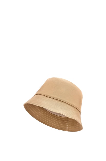 LOEWE Sombrero de pescador en lona y piel de ternera Arena/Bronceado plp_rd